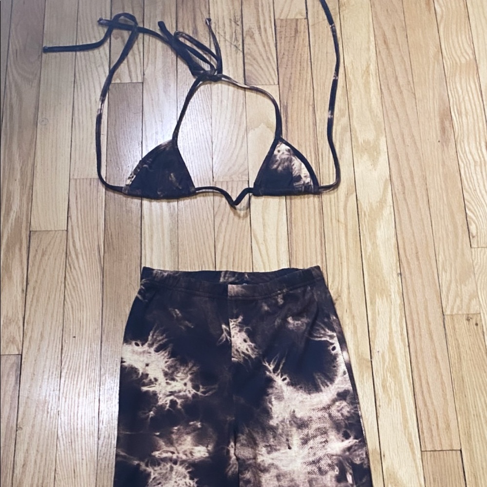 Pretty little thing two piece set !